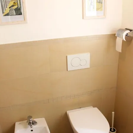 Sehr Zentral Mit Parkmoeglichkeit By Interhome *