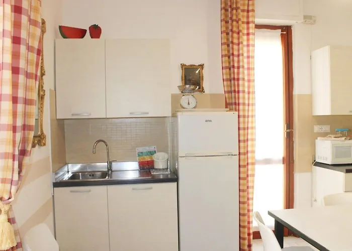 Sehr Zentral Mit Parkmoeglichkeit By Interhome Apartmán *