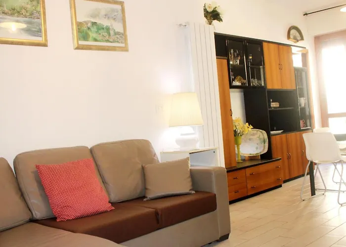 דירה Sehr Zentral Mit Parkmoeglichkeit By Interhome לבנטו